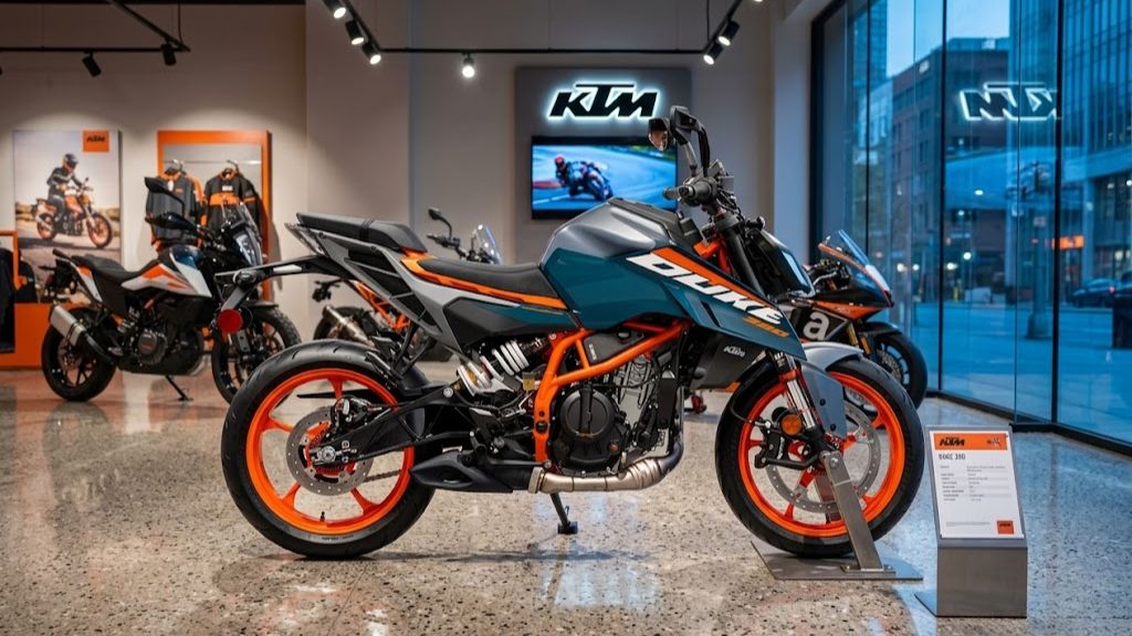 KTM 390 Duke Review: Powerful Streetfighter with Aggressive Design & Advanced Tech